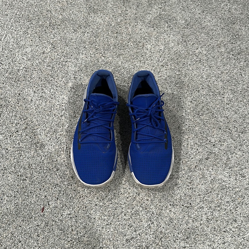 Men’s under armour curry shoes
